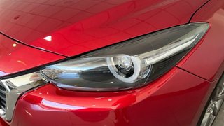 Mazda 3 2.0 SKYACTIV-G ZENITH 120 5P
