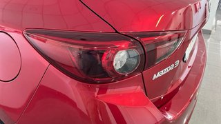 Mazda 3 2.0 SKYACTIV-G ZENITH 120 5P