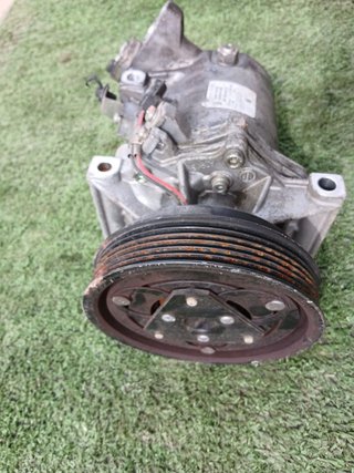 COMPRESOR AIRE ACONDICIONADO Nissan NV200 /Evalia (M20/M)(08.2009->)
