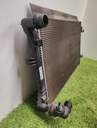 Radiador de agua seat 5q0121251em leon 5f1 301239