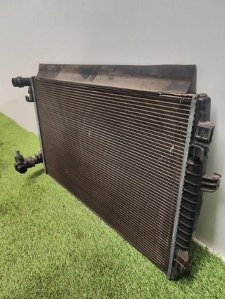 Radiador de agua seat 5q0121251em leon 5f1 301239