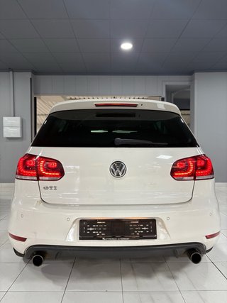 Volkswagen Golf VI GTI Manual