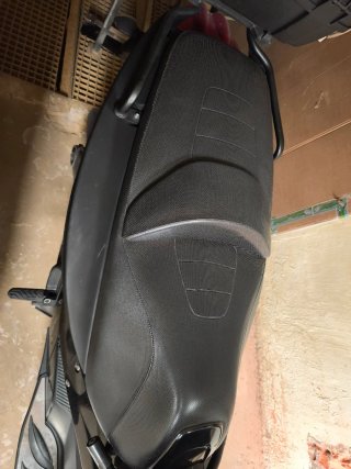 Gilera Maxi Scooter Negra