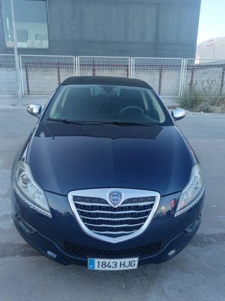 Lancia Delta 2012