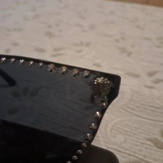 Gafas Versace con cristales plateados