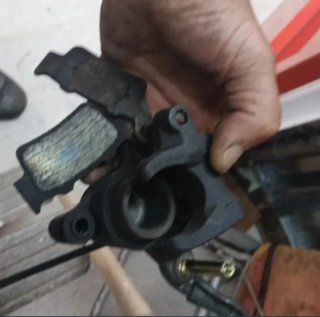 BMW f650 gs Pinza soporte y pedal freno