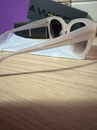 Gafas Hawkers Loira Smoky Beige/Blancas