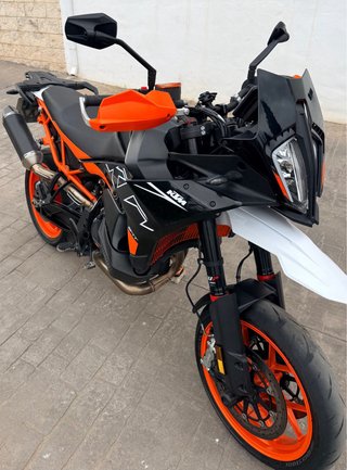 KTM 890 SMT 2023 Negra/Naranja 33.000Km
