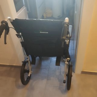 Silla de ruedas plegable NUEVA