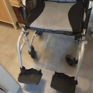 Silla de ruedas plegable NUEVA