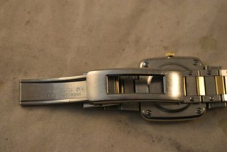 Reloj Longines de señora con inscripción Ferrari