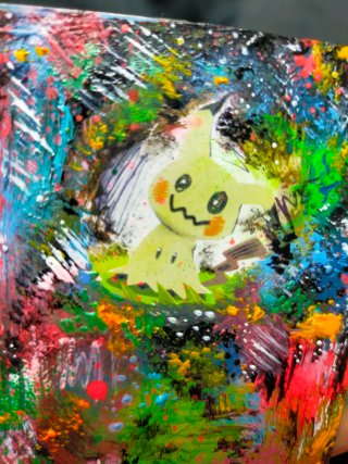 Carta Mimikyu pintada a mano