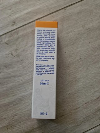 Crema Calendula Just 30ml Scad 07/27