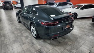 PORSCHE Panamera 4 EHybrid