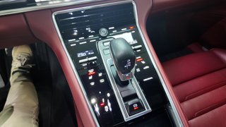 PORSCHE Panamera 4 EHybrid