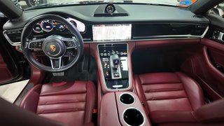 PORSCHE Panamera 4 EHybrid