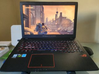 Portátil Asus ROG strix Gaming, potente i7,12gb,2t
