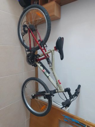 Bicicleta Rockrider 24 Suspension