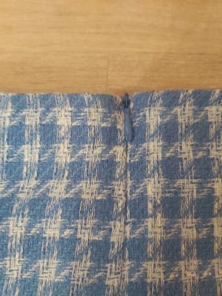 Falda corta cuadros azul y blanco