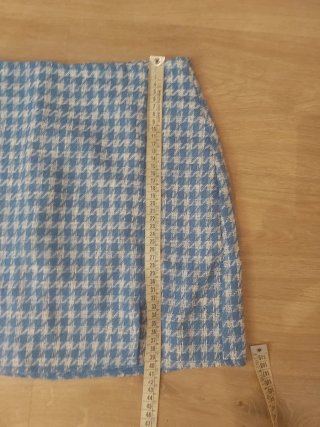 Falda corta cuadros azul y blanco