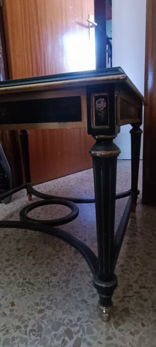 Mesa de centro clásica madera y metal