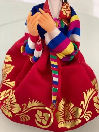 Bambola tradizionale coreana Hanbok