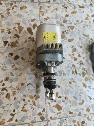 Motor limpiaparabrisas DOGA