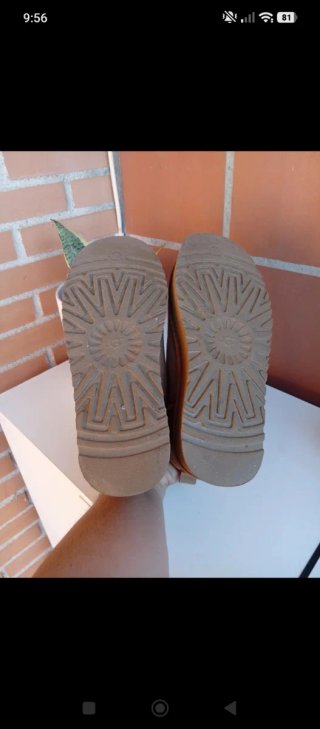 Botines UGG plataforma marrones talla 40