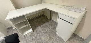 Escritorio blanco modular