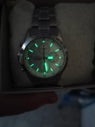 Reloj Seiko Cronógrafo Plata y Blanco SBTQ039