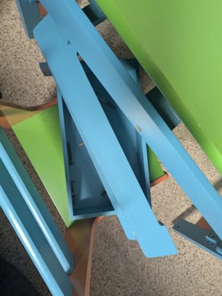 Pupitre infantil de madera