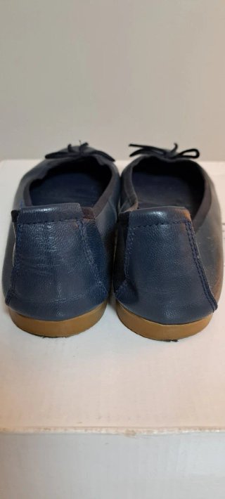 Zapatos manoletina azul