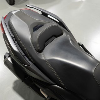 Yamaha XMAX 300 Gris