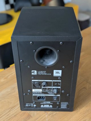 Altavoces de Estudio JBL LSR MKII