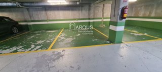 Garaje en venta en Ensanche - Sar en Santiago de Compostela