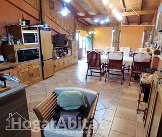 Chalet en venta en Crevillent