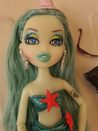 Bratzillaz Fianna Fins Midnight Beach.
