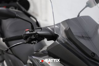 Yamaha Tricity 300 ABS Negro/Gris