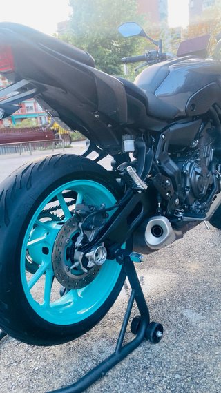 Yamaha MT-07  VENDO O CAMBIO CON  Golf 7