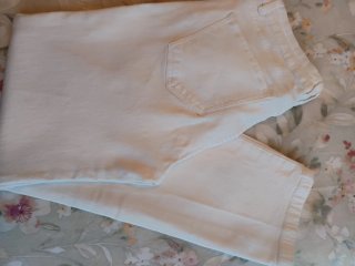 Pantalón blanco Cortefiel talla 40