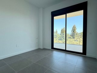 Piso en alquiler en Calaburra - Chaparral en Mijas