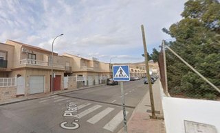 Casa adosada en venta en Huércal de Almería