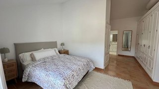 Casa pareada en venta en Benahavís
