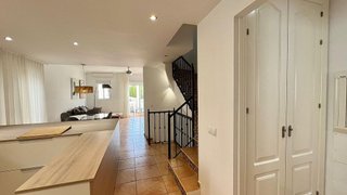 Casa pareada en venta en Benahavís