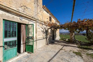 Casa rural en venta en Baza