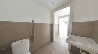 Local comercial en venta en Zona Industrial en Prat de Llobregat, El