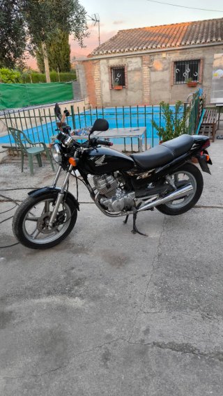 Honda CB250 Two Fifty 2002