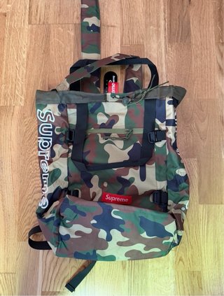 Mochila Supreme Camuflaje