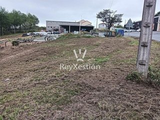 Terreno en venta en Vedra