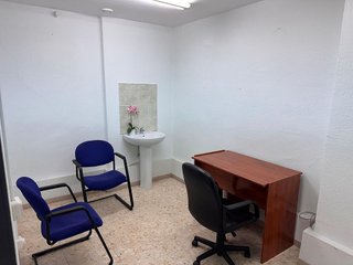 Local comercial en venta en Barrio Alto en San Juan de Aznalfarache